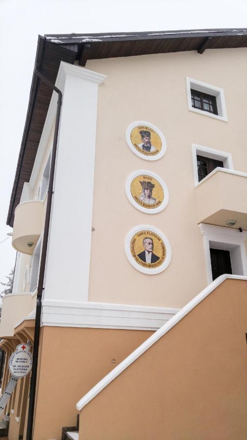 Villa Alice Suceava Exterior foto